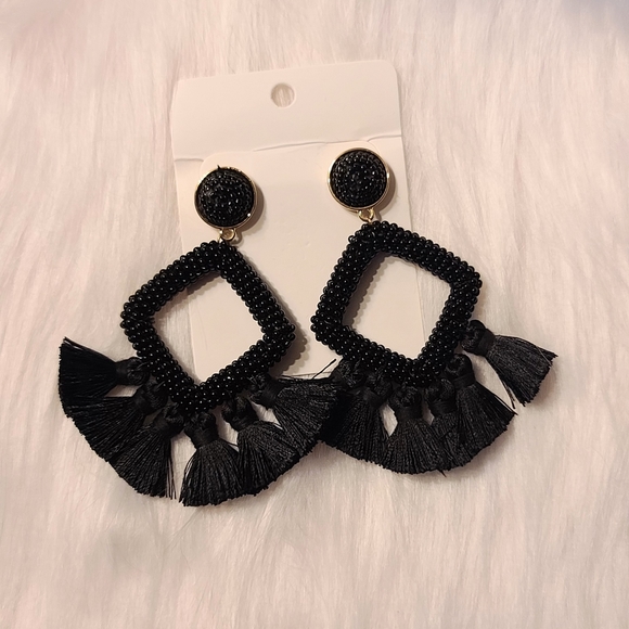 NWT Black and Orange Tassel Earrings - Picture 4 of 6